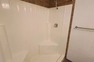 13112 Lamplight Village Ave, Austin, TX 78727 - Photo 15