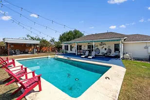 8010 County Road 110 Rd, Round Rock, TX 78665 - Photo 17