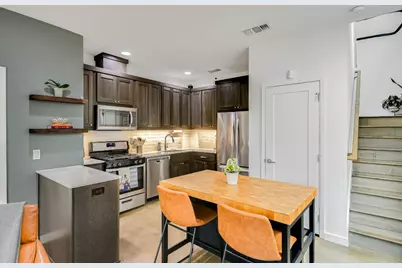 2414 E Martin Luther King Jr Boulevard #A, Austin, TX 78702 - Photo 3