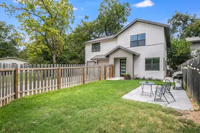 2414 E Martin Luther King Jr Boulevard #A, Austin, TX 78702 - Photo 9