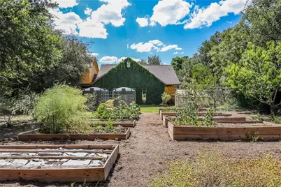9512 Vera Cruz Road, Austin, TX 78737 - Photo 31