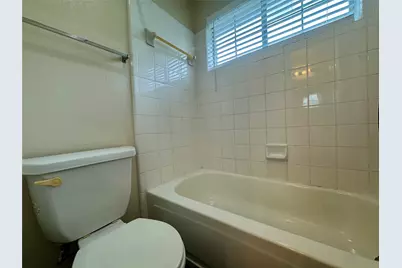 10813 Redmond Road, Austin, TX 78739 - Photo 31