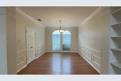 10813 Redmond Road, Austin, TX 78739 - Photo 5