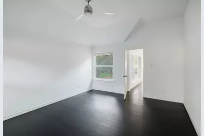 6901 Breezy Pass, Austin, TX 78749 - Photo 17