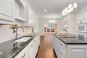 6002 Ascot Cove, Austin, TX 78746 - Photo 9