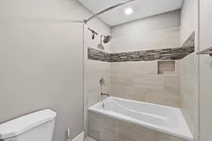 1101 Shoal Creek Blvd, Austin, TX 78701 - Photo 17