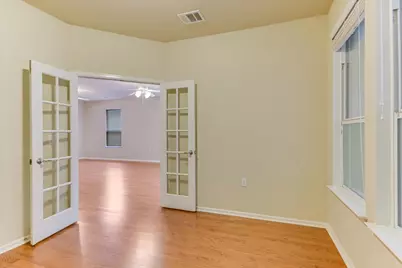 915 Apache Mountain Lane, Georgetown, TX 78633 - Photo 9