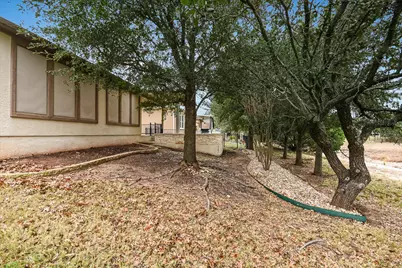 915 Apache Mountain Lane, Georgetown, TX 78633 - Photo 31