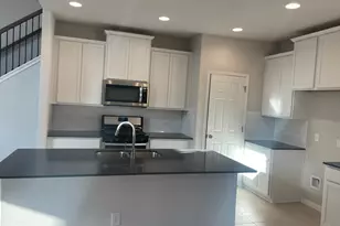 12809 Gilliland Ln, Manor, TX 78653 - Photo 9