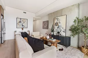 610 Davis St, Austin, TX 78701 - Photo 5