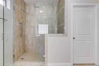 2009 American Drive, Lago Vista, TX 78645 - Photo 13