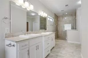 2009 American Dr, Lago Vista, TX 78645 - Photo 11