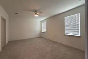 3001 Egan Dr, Pflugerville, TX 78660 - Photo 17
