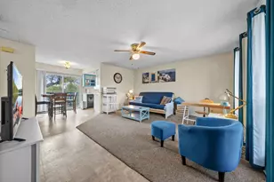 202 W Wheeler St, Manor, TX 78653 - Photo 5