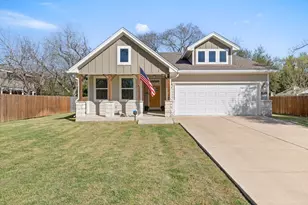 1720 Prather St, Taylor, TX 76574 - Photo 1