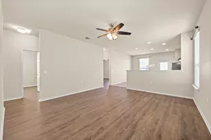 5704 Levenwood Ln, Austin, TX 78724 - Photo 5