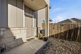 105 Liberty Pl Cove, Liberty Hill, TX 78642 - Photo 5