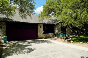 66 Woodcreek Dr, Wimberley, TX 78676 - Photo 31