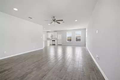 105 Quiet Man Drive, Jarrell, TX 76537 - Photo 5