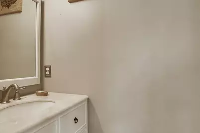1104 Crestview Street, Round Rock, TX 78681 - Photo 9