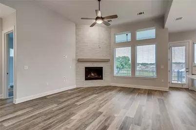 7112 Poulain Drive, Austin, TX 78738 - Photo 11