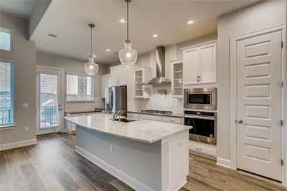 7112 Poulain Drive, Austin, TX 78738 - Photo 7