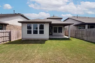 125 High Vly Dr, Liberty Hill, TX 78642 - Photo 5