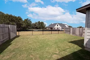 125 High Vly Dr, Liberty Hill, TX 78642 - Photo 15