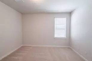 125 High Vly Dr, Liberty Hill, TX 78642 - Photo 9