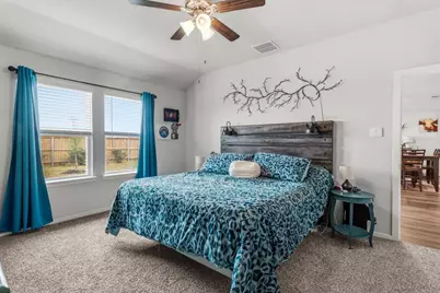 402 Perry Place, Rockdale, TX 76567 - Photo 13