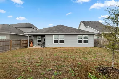 402 Perry Place, Rockdale, TX 76567 - Photo 29