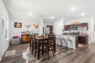 402 Perry Pl, Rockdale, TX 76567 - Photo 9