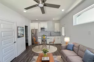 6406 Felix Ave, Austin, TX 78741 - Photo 15