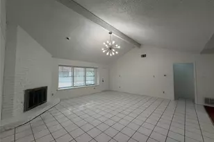1211 Knollpark Cir, Austin, TX 78758 - Photo 5