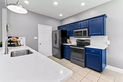 215 Spotted Fawn Drive, Hutto, TX 78634 - Photo 13