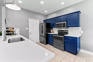 215 Spotted Fawn Dr, Hutto, TX 78634 - Photo 13