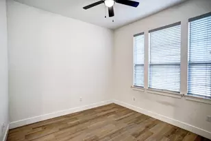 162 Adelton Blvd, Bastrop, TX 78602 - Photo 27