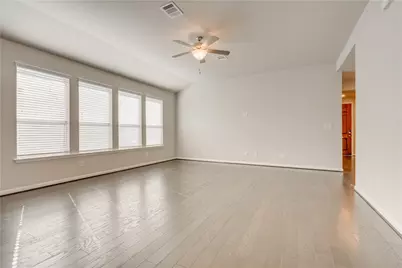 2504 Hat Bender Loop, Round Rock, TX 78664 - Photo 7