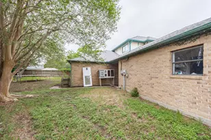 320 Long Pointe Dr, Portland, TX 78374 - Photo 33
