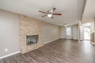 320 Long Pointe Dr, Portland, TX 78374 - Photo 7
