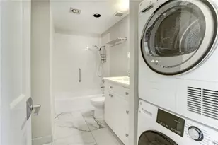 1801 Lavaca St, Austin, TX 78701 - Photo 7
