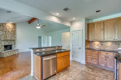 706 Rogart Drive, Spicewood, TX 78669 - Photo 15