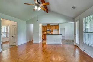 706 Rogart Dr, Spicewood, TX 78669 - Photo 11