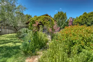 706 Rogart Dr, Spicewood, TX 78669 - Photo 33