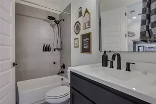 214 Gulfton St, Lakeway, TX 78738 - Photo 27