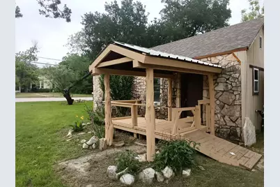 308 N Ridge Street, Lampasas, TX 76550 - Photo 5