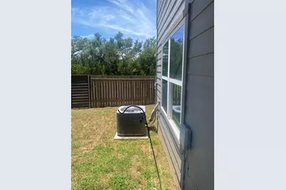 100 Cherry Tree Lane, Liberty Hill, TX 78642 - Photo 27