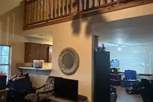 1017 W 3rd Street W, Taylor, TX 76574 - Photo 7