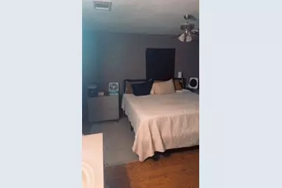 1017 W 3rd Street W, Taylor, TX 76574 - Photo 19