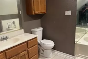 1017 W 3rd Street W, Taylor, TX 76574 - Photo 15